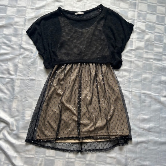 LUSH Black & Nude Dress with Metallic Polkadot Details - Picture 4 of 13